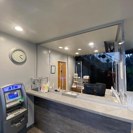 Sandman Motel Inglewood Buitenkant foto